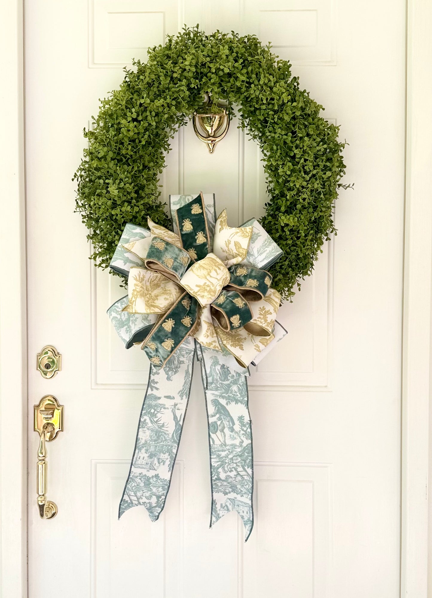 Golden Bee Toile Bow