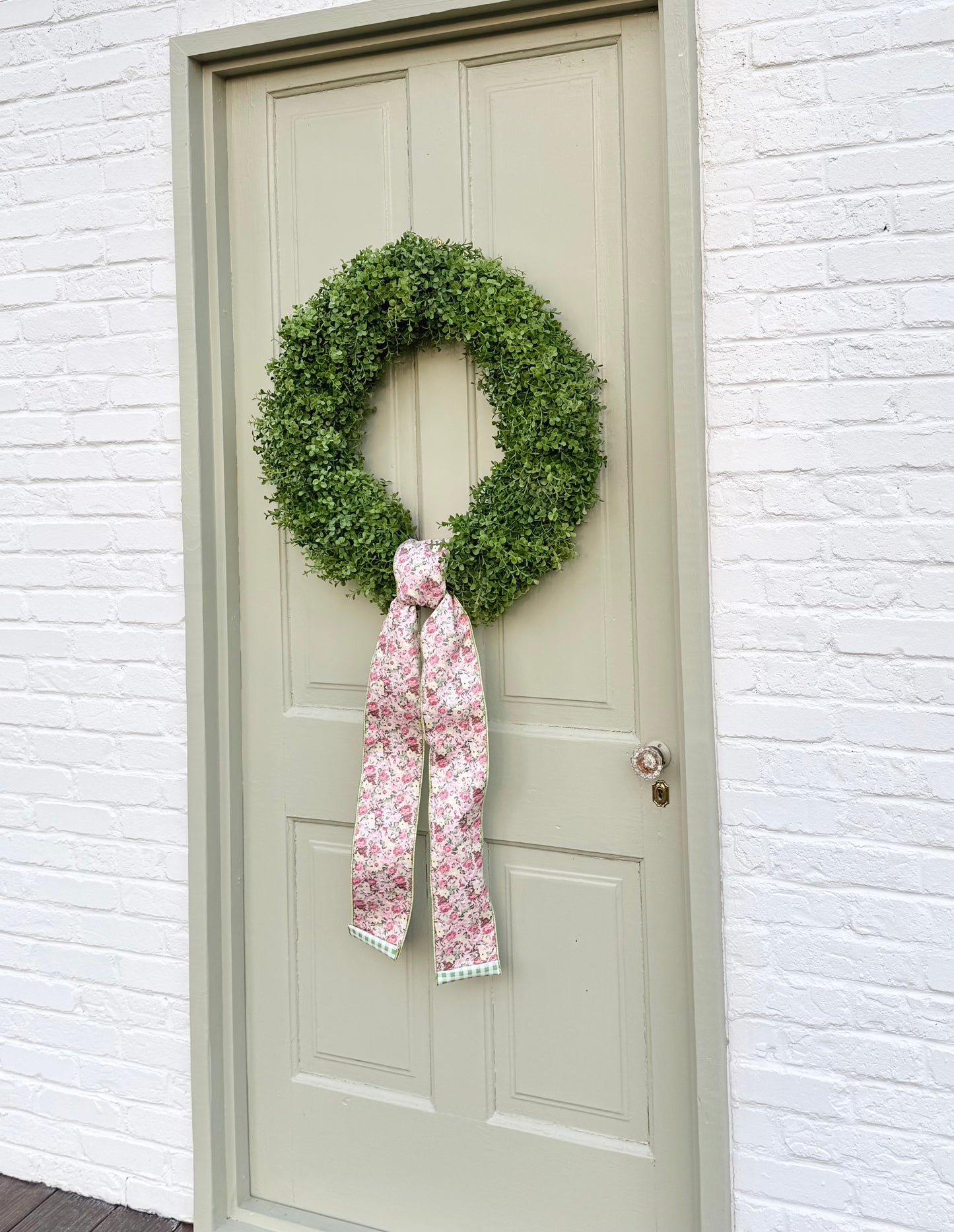 24” Faux Sedum Year-Round Greenery Wreath
