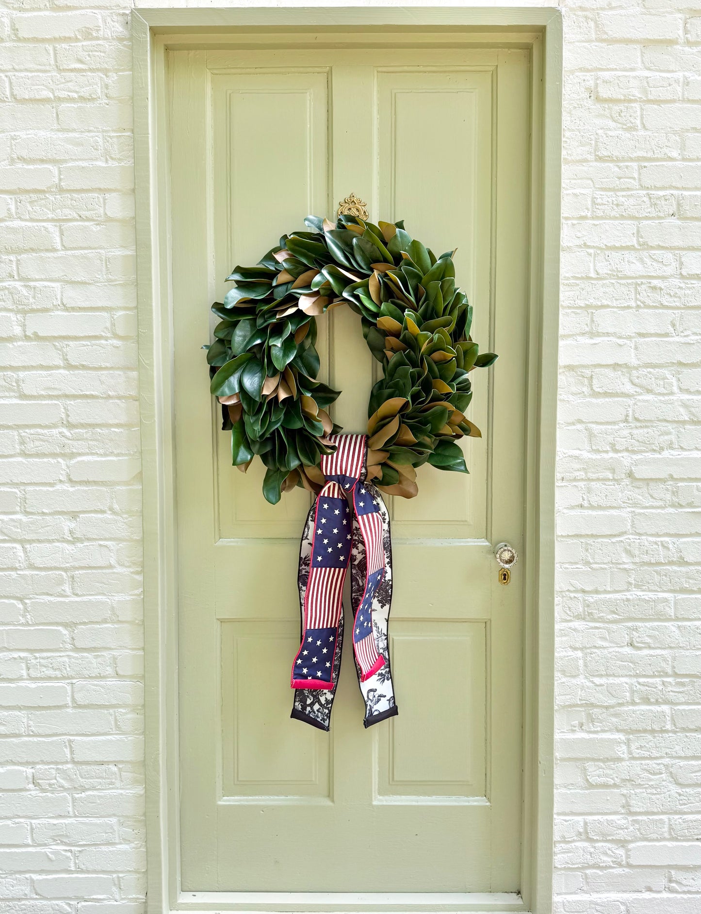 Classic Americana Magnolia Wreath